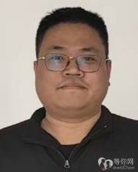 左下肢残疾帅哥：大冬瓜 的征婚头像照片