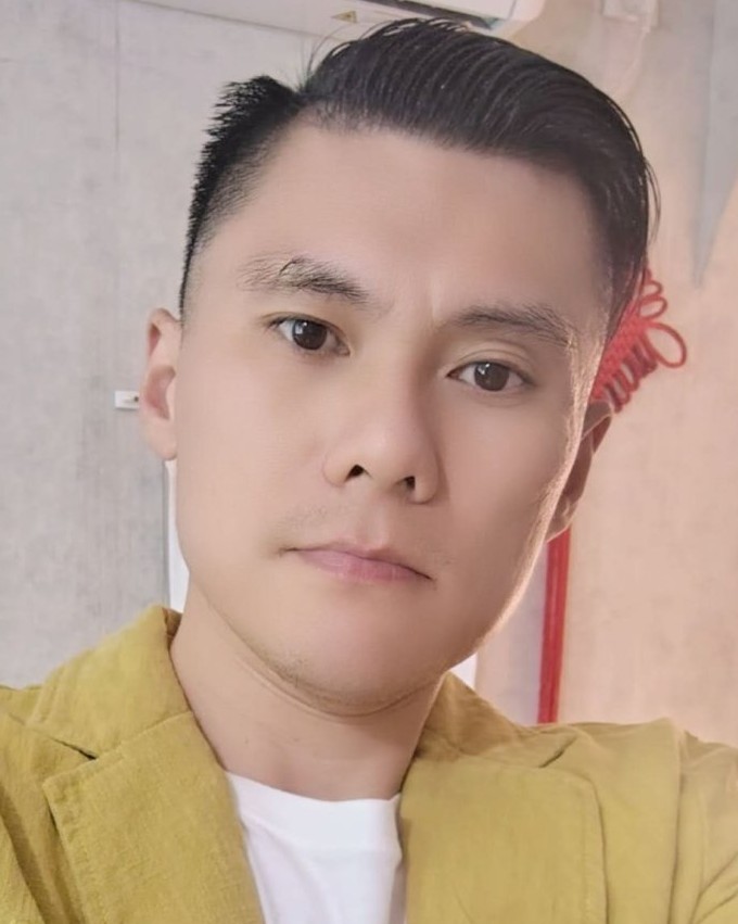 残疾帅哥征婚：J.Joe，41岁 176cm 上海 上海 闵行区