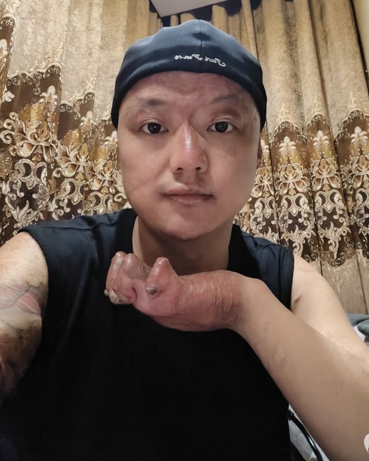 帅哥：唯一 的征婚头像照片